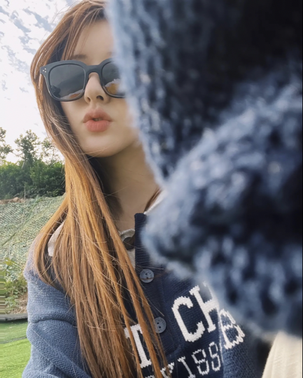 点点👑海报