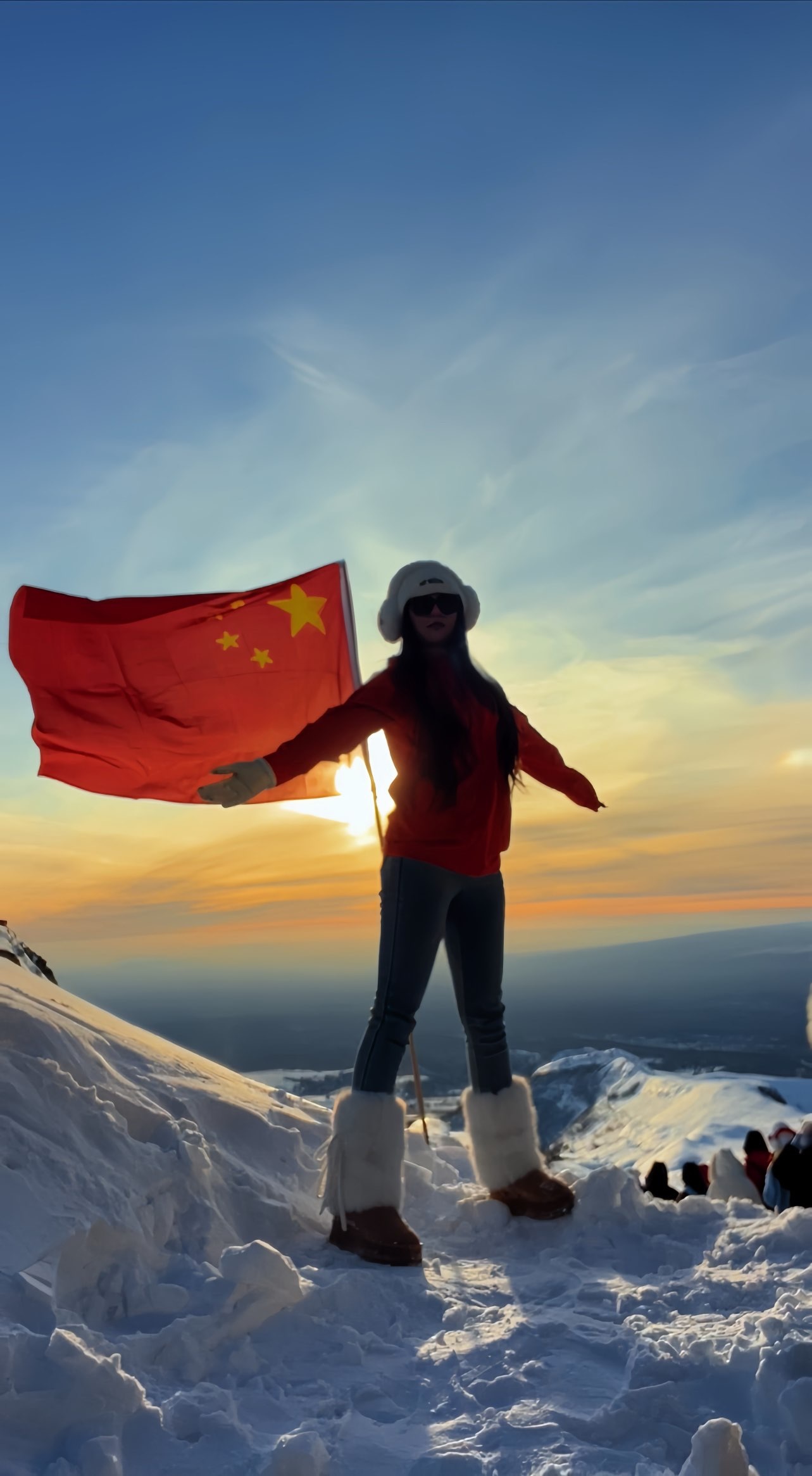 软趴趴🧸早上播主播图片