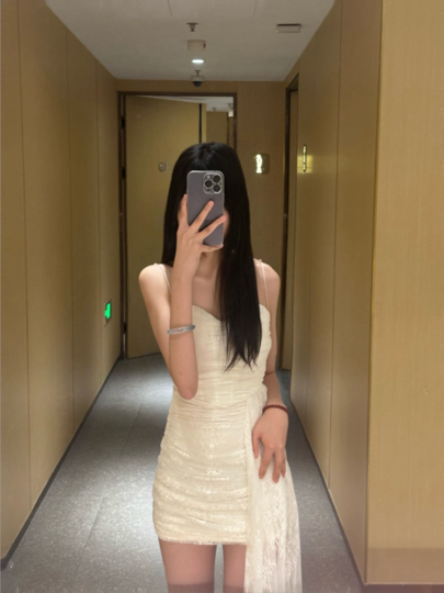 琪琪睡不饱海报