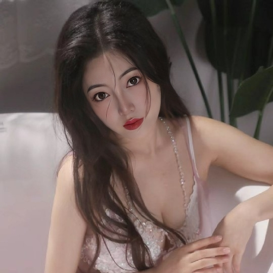 新人橘子y海报
