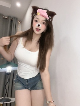 豆芽求升冠👑主播照片