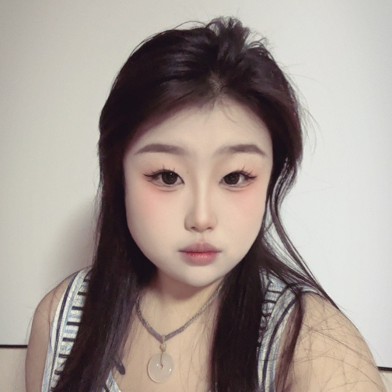 新人~简一的主播海报