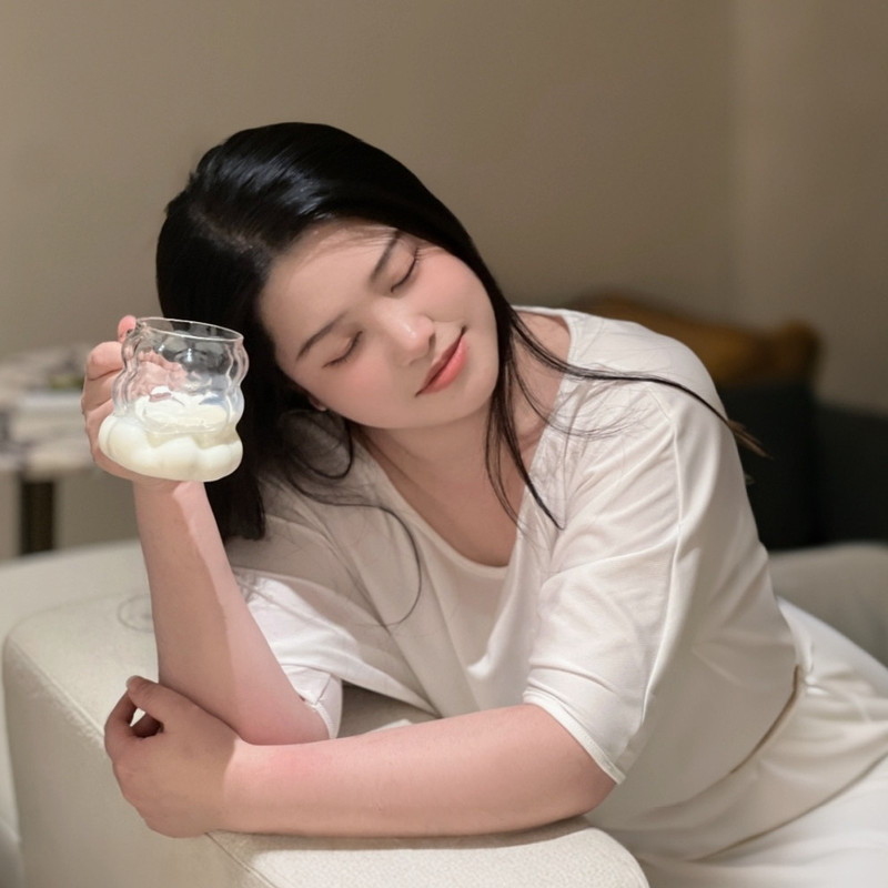 鹿眠眠的主播海报