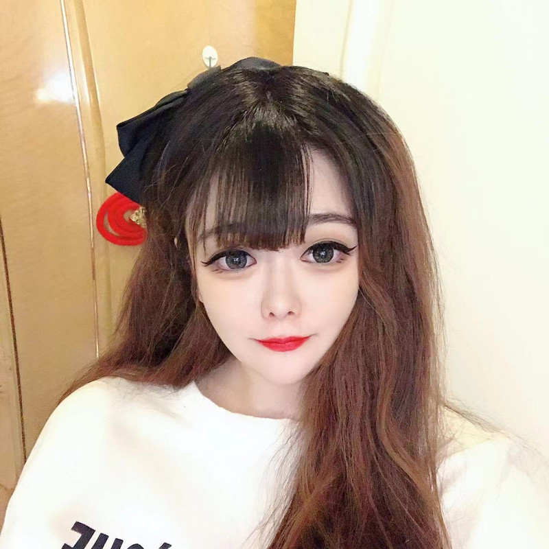 新人小7笑哈哈的主播海报