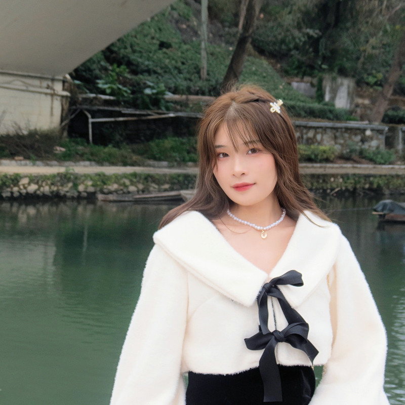 小羊羔子🌸的主播海报