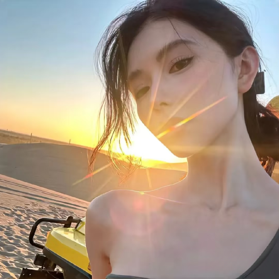 李瘦瘦哇海报