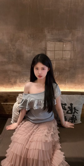 小皇帝🫠主播照片