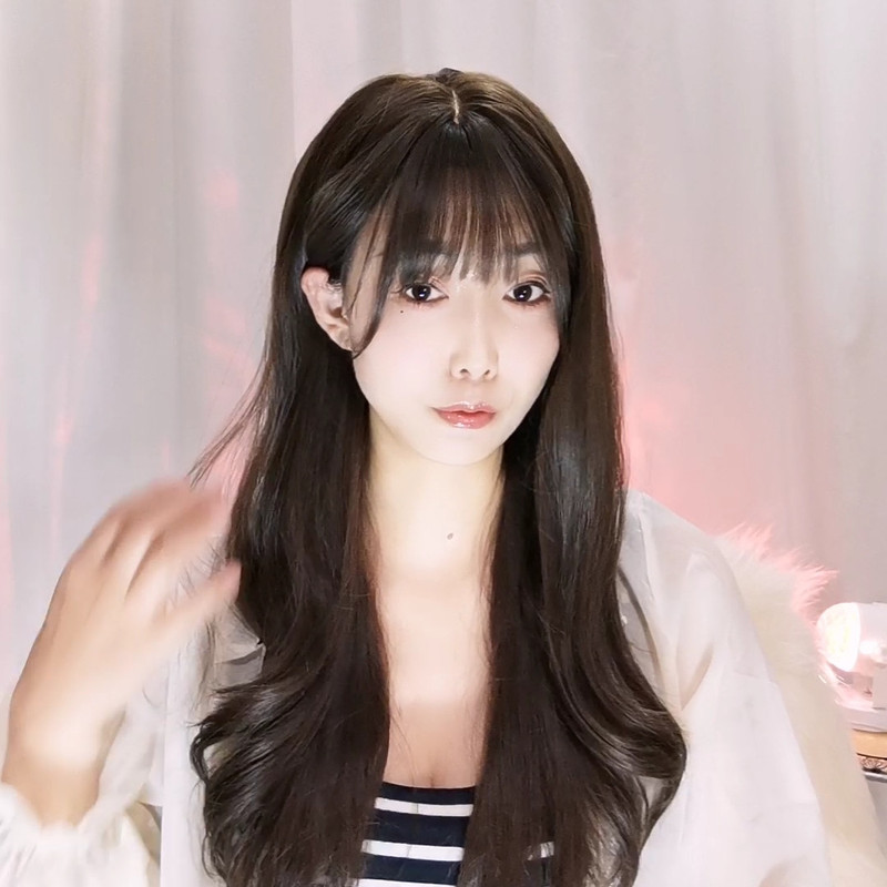 兔🐇小白的主播海报