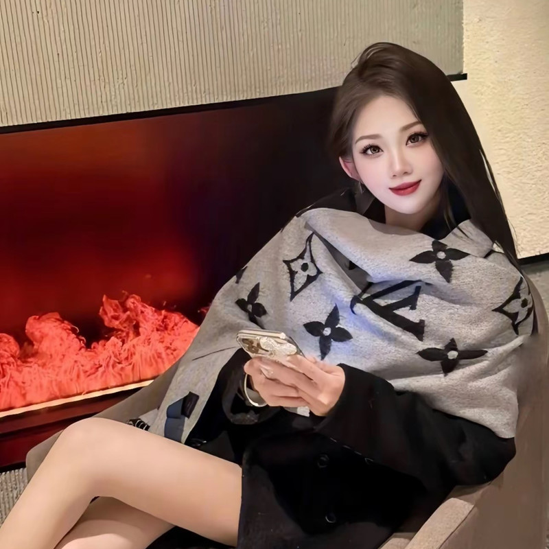 莎莎新人海报