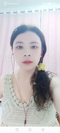 安然晚八点主播照片