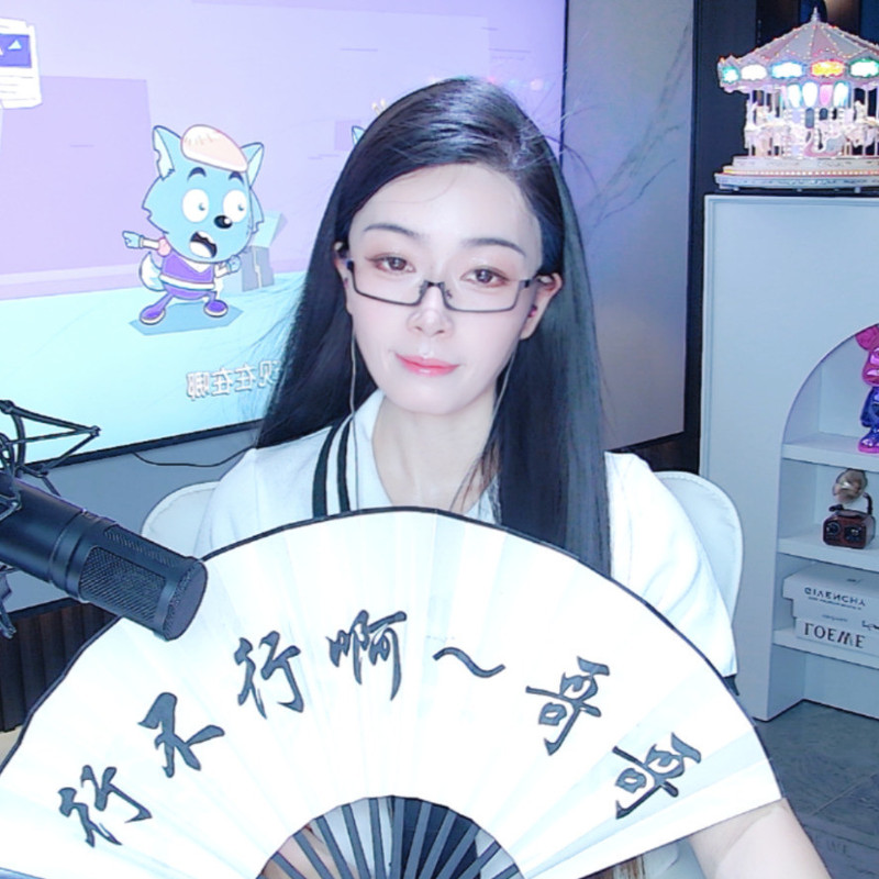 我满脑子都是米乐