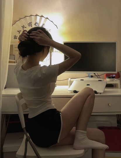 池早早早海报