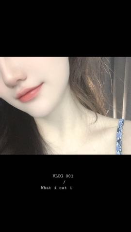 安静唱歌的䒕麻花主播照片