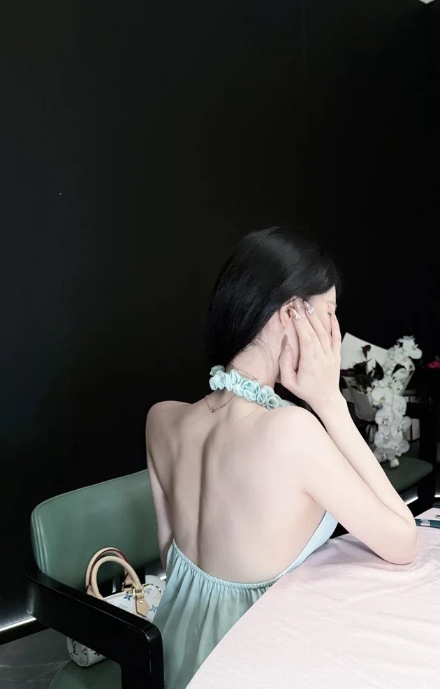 新人莉子求升级主播图片