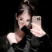洛洛💕不温柔
