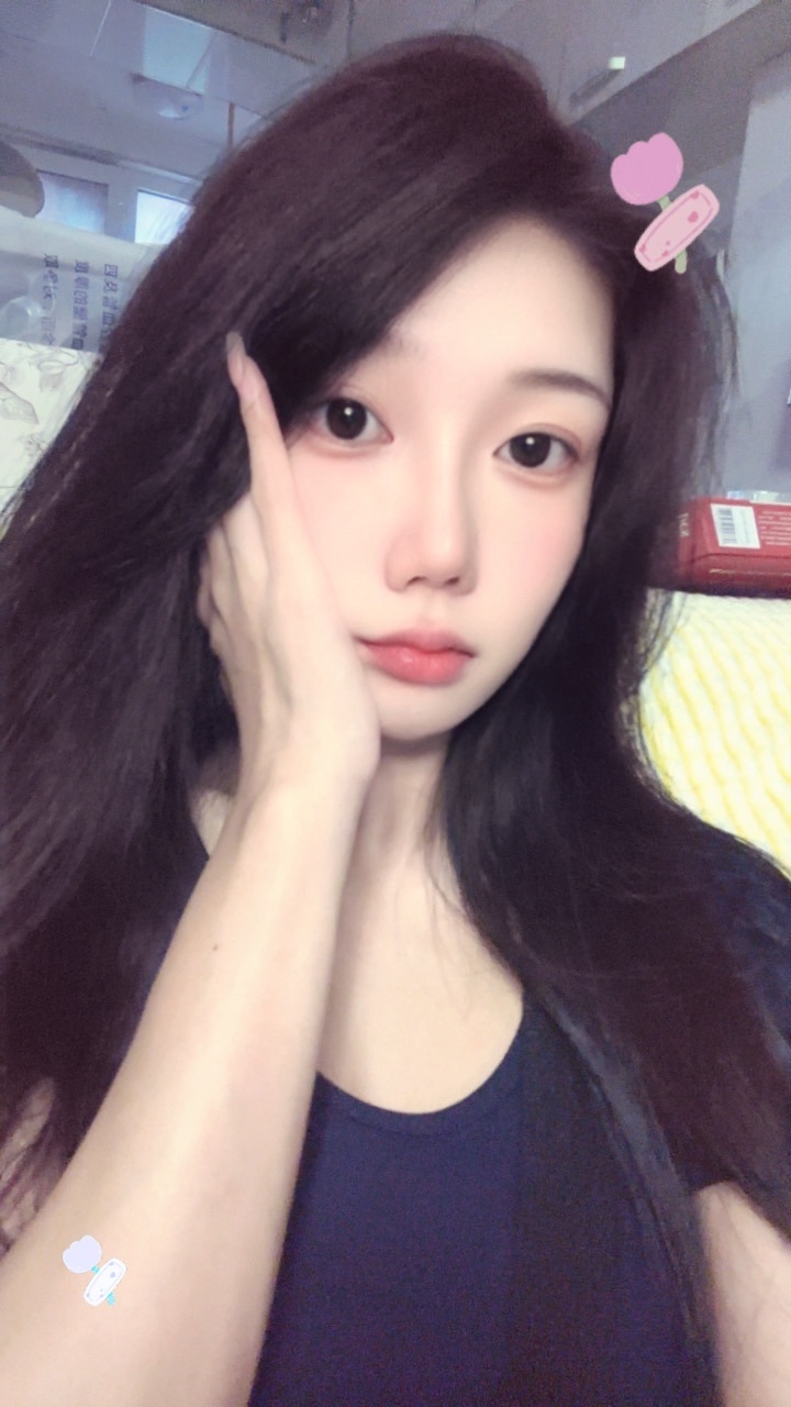 aa四灵主播图片