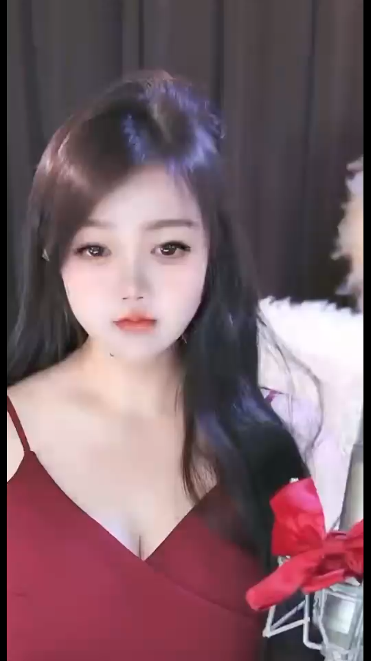 /大笑