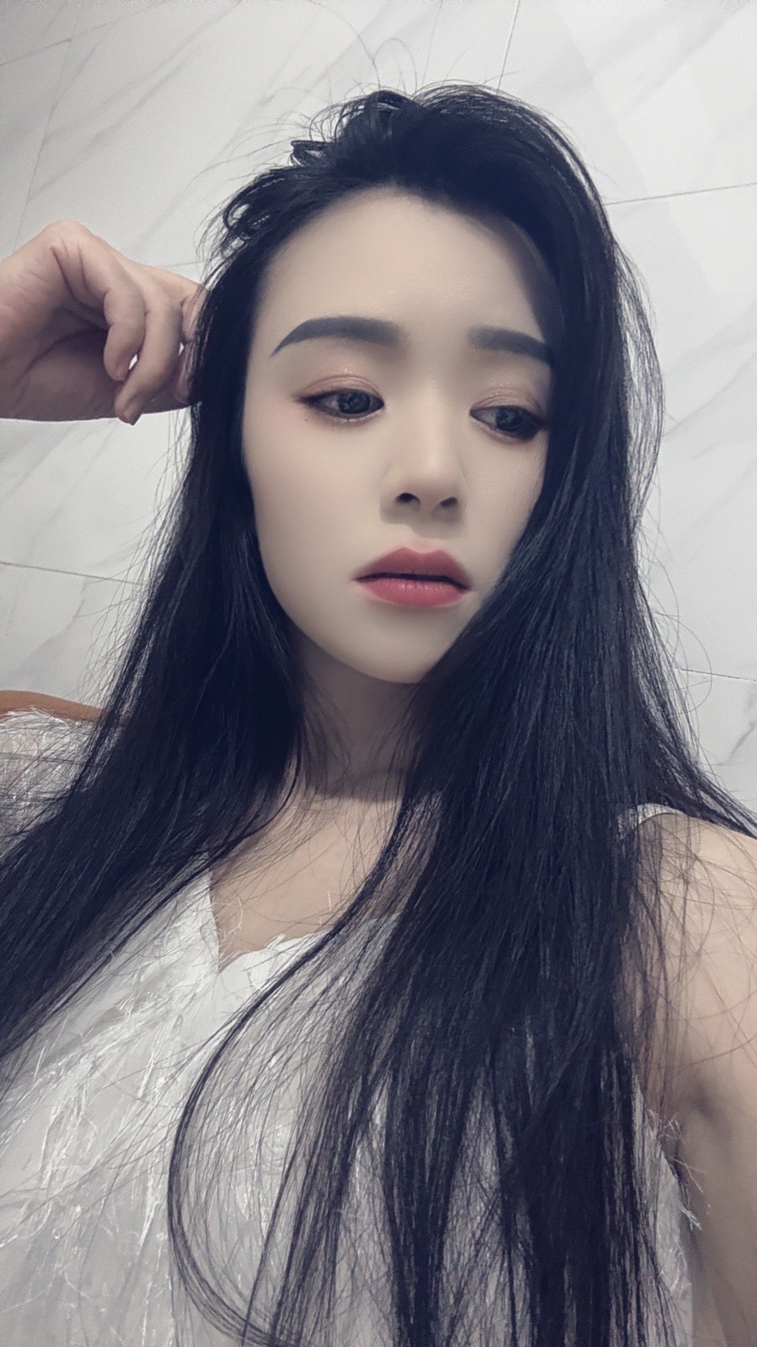 小小摆烂家主播图片