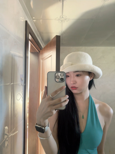 海底月是天上月.海报