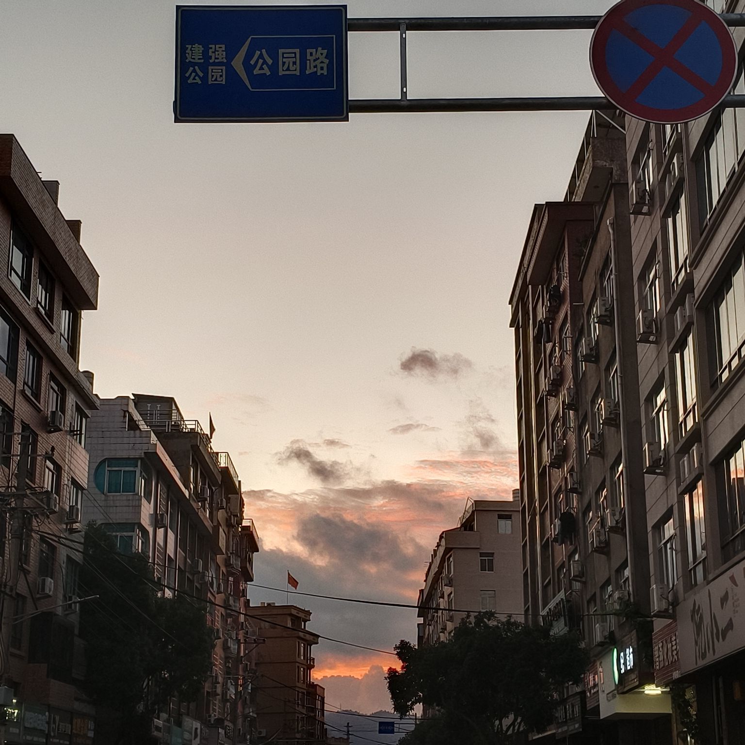 米娜Meena🧸的图片