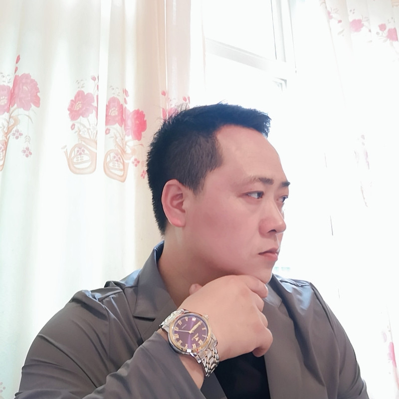 熊/哥的主播海报
