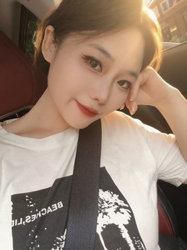北北💋一个唱歌哒主播照片
