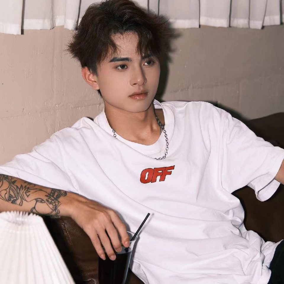 是小凡啦海报