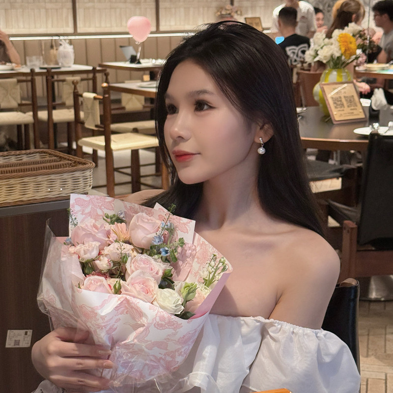 爱跳舞的十一的主播海报