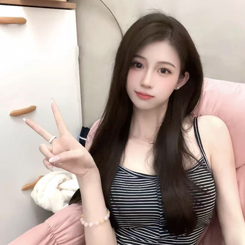 小橙子在这儿海报