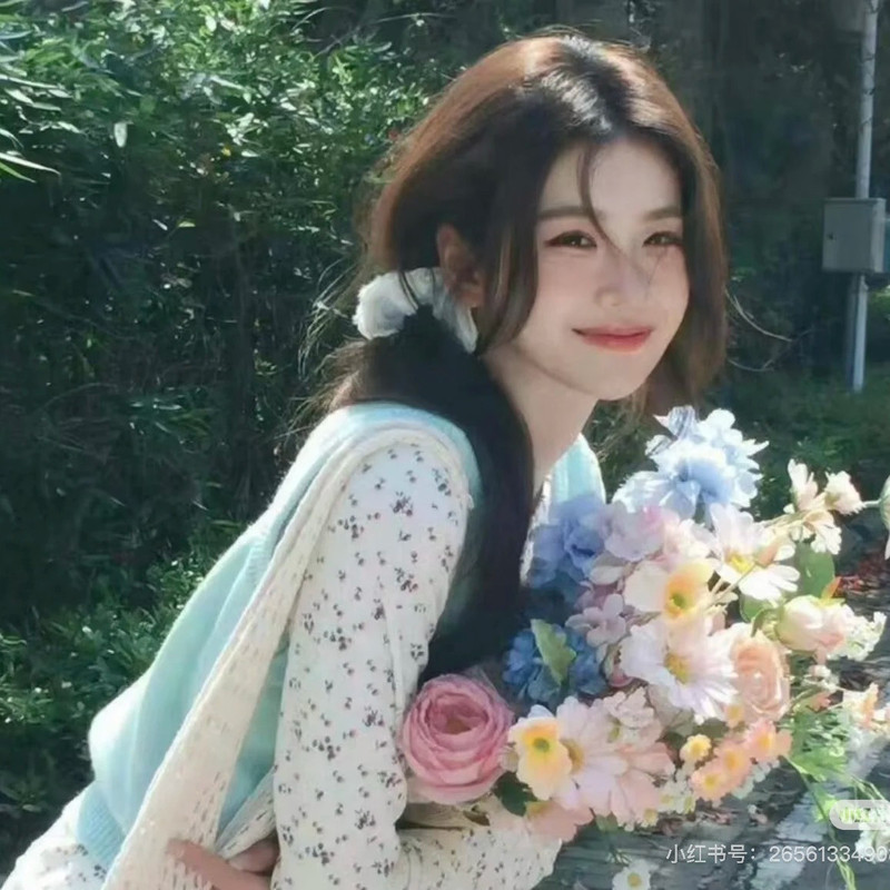 不道👑的主播海报