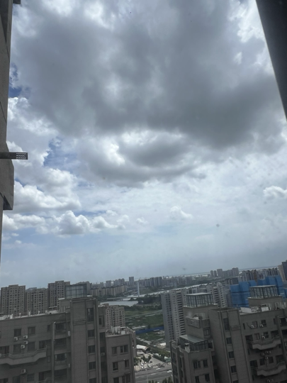 守护小鱼🎶海报