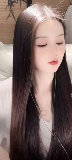 二两桃花醉今生主播照片