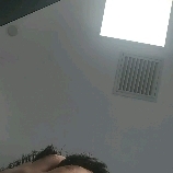 嗯