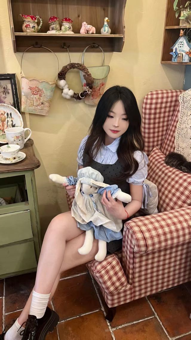 锦绣佰悦的主播照片