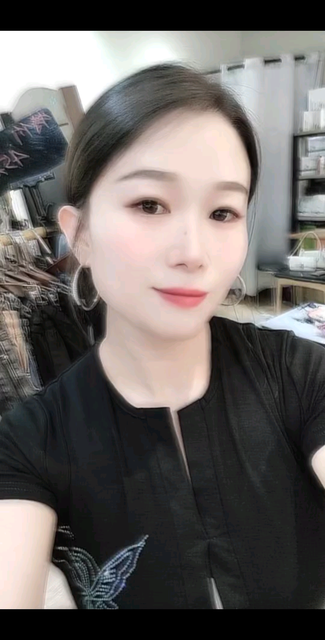 女人就应该像男人一样
