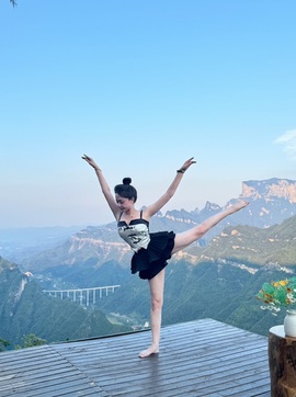 曼妮是幸运宝宝主播照片