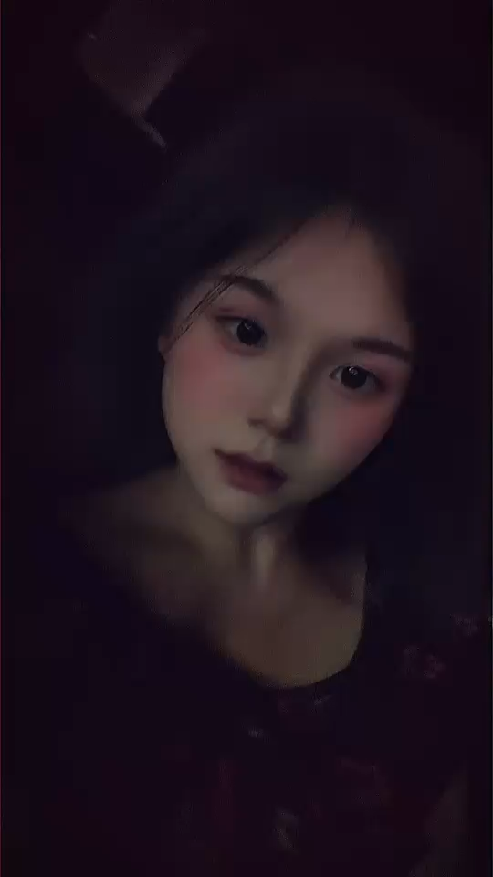 让人成熟的从来都不是
