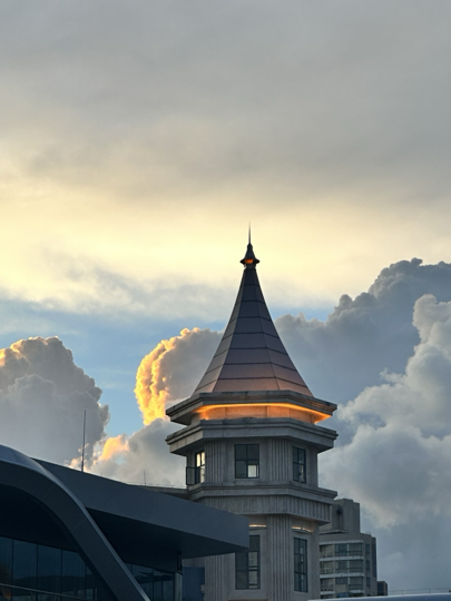 Stars粤语小姐姐海报