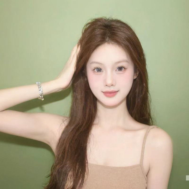 新人小夏Baby