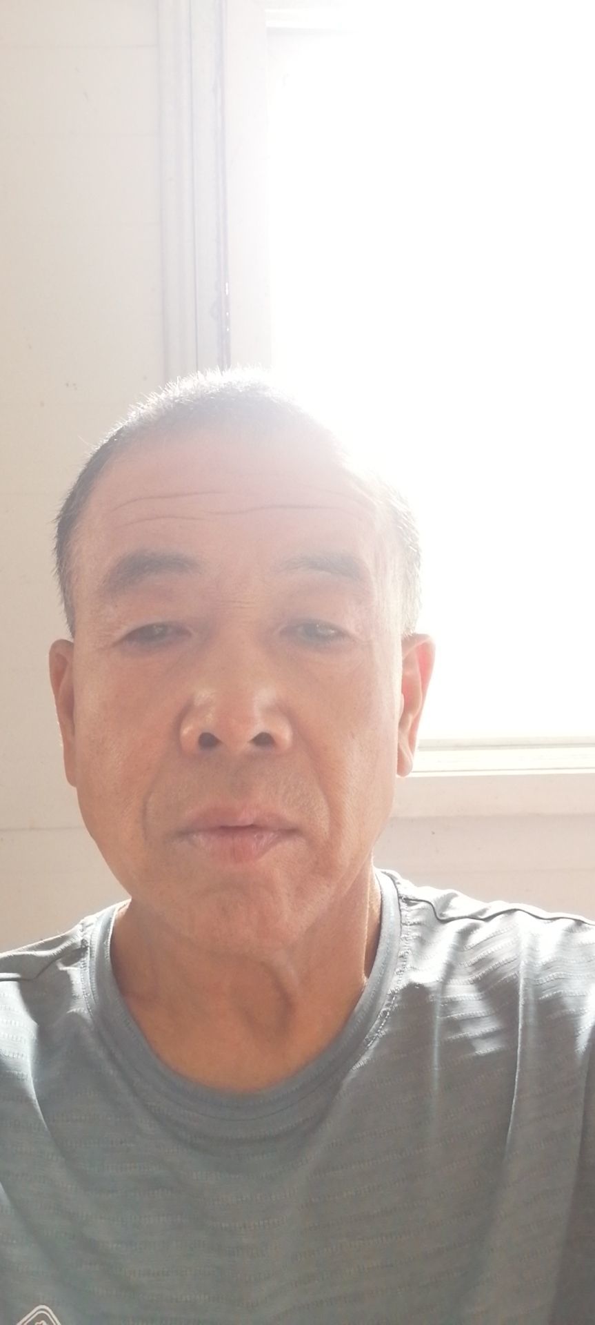 荣潍集团张总主播图片