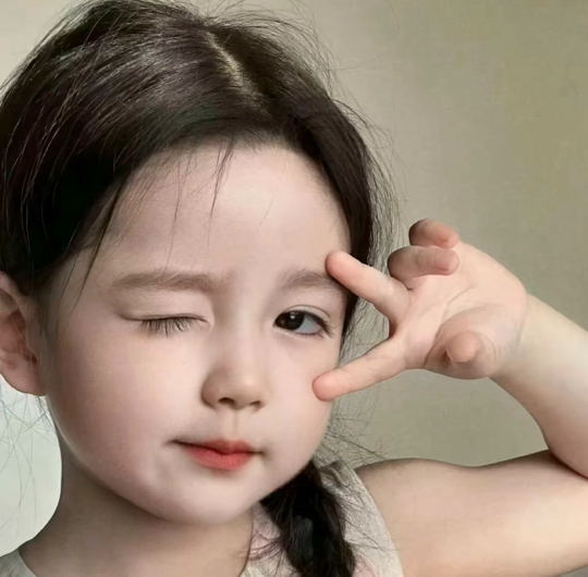 笨小孩🫧海报