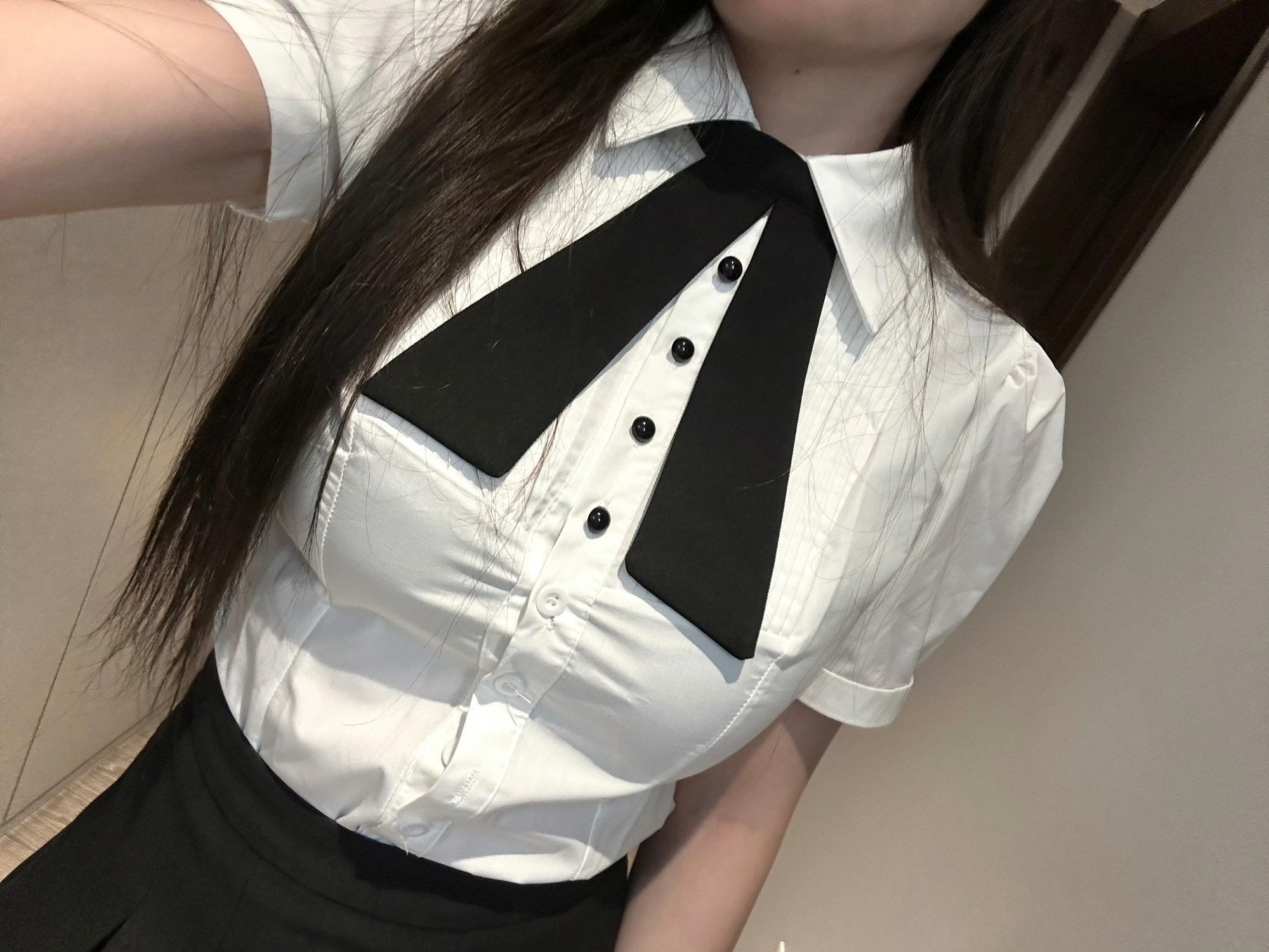 婉婉…的图片