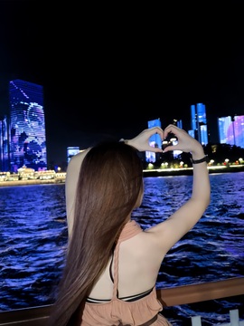 小糖包🍞台球女神主播照片