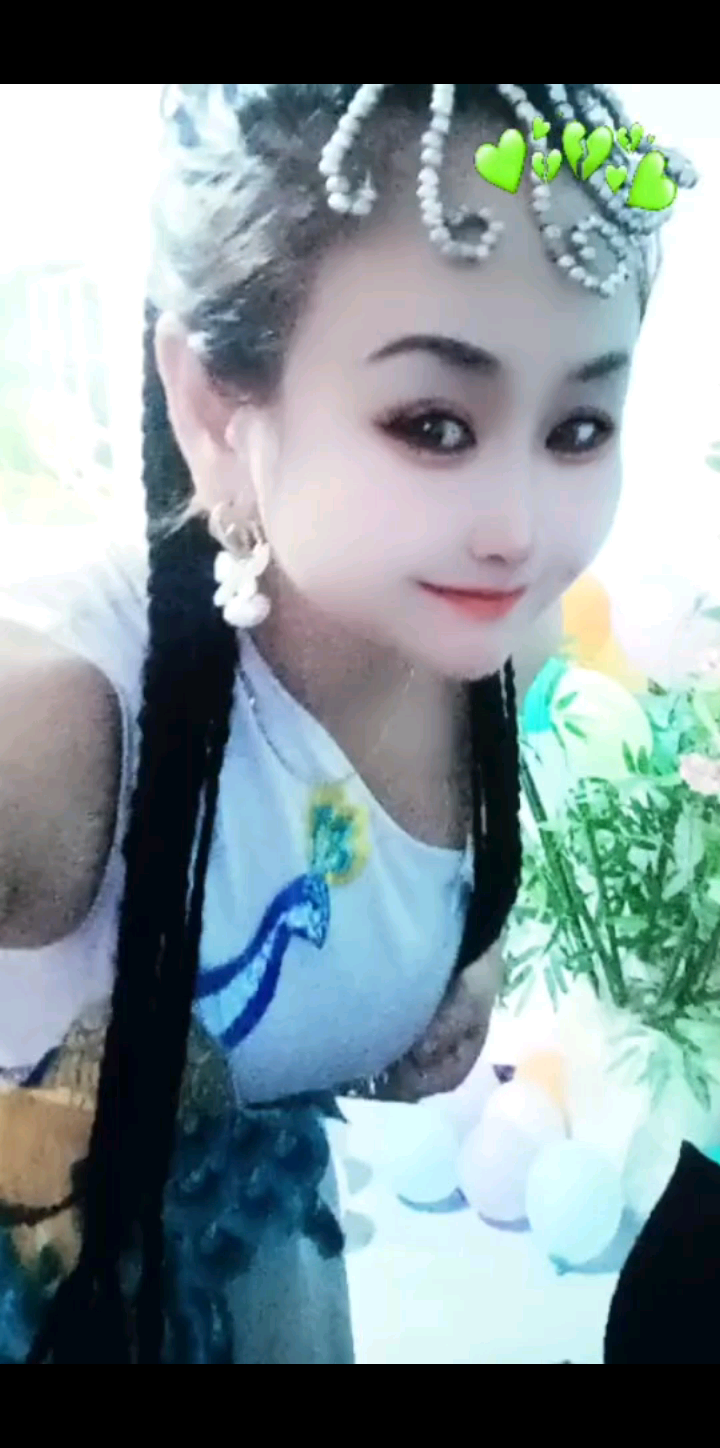 金凤凰展翅