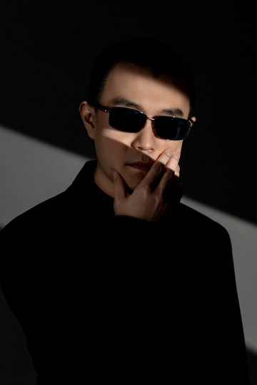 8838丶唯一海报