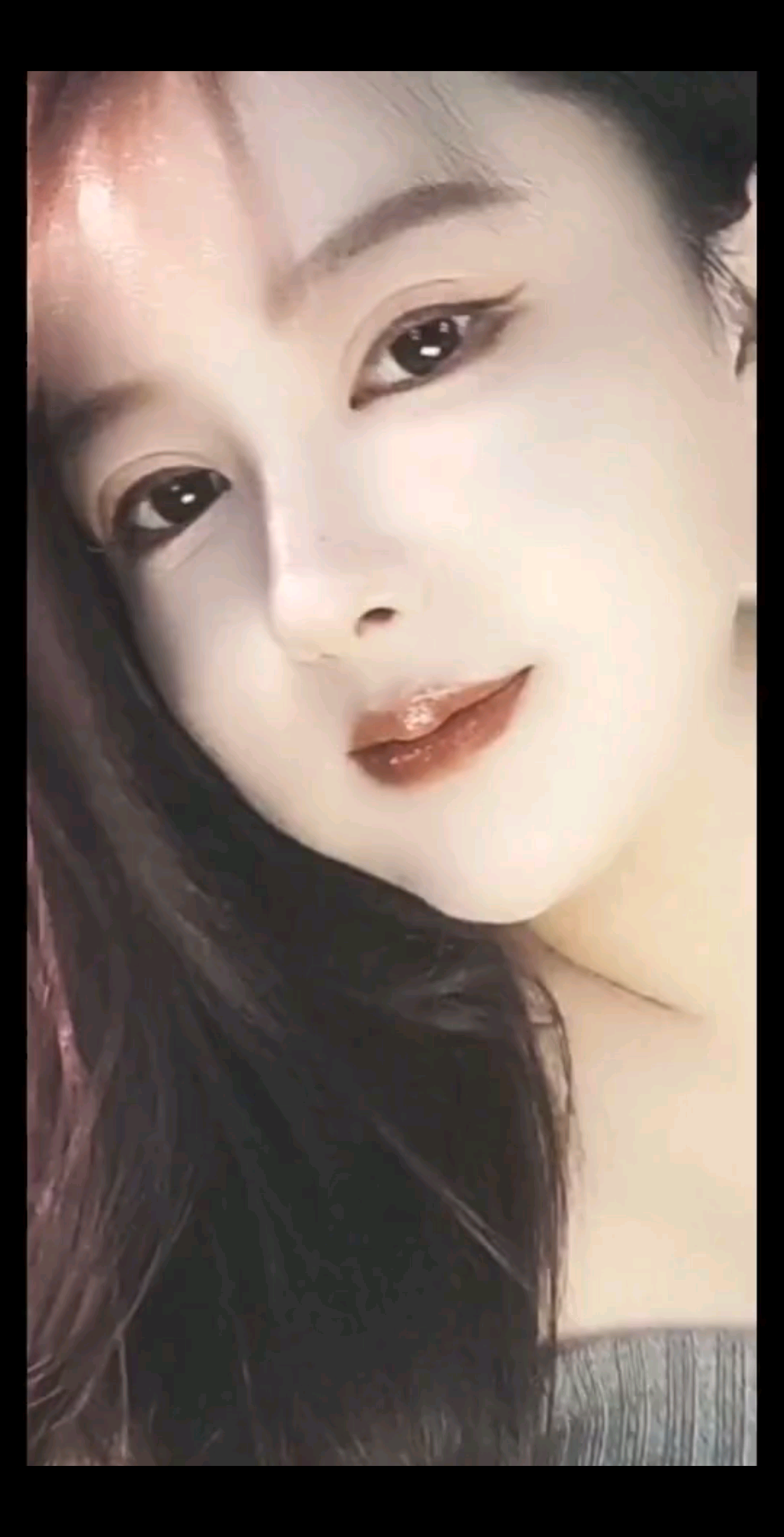 ~