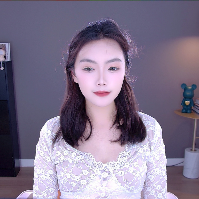 新人洛玖黎海报
