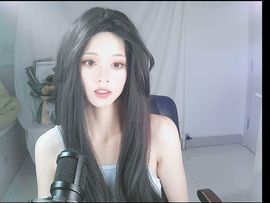 依一👑锦鲤七夕主播照片