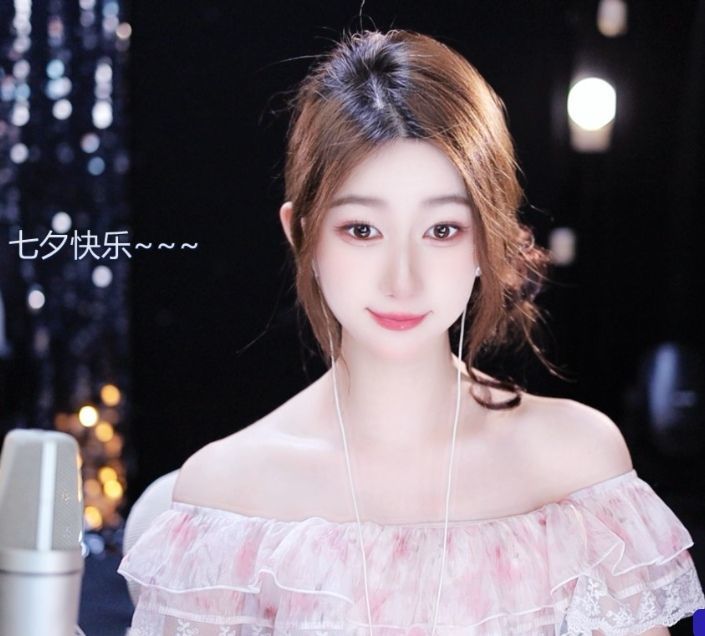 梦小小~的主播照片