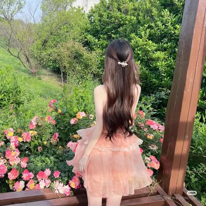 依诺🎀千金不轻许海报